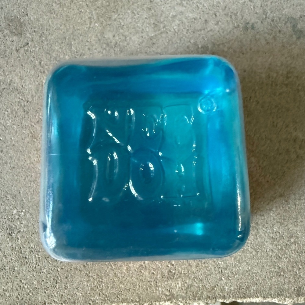 NeeDoh Nice Berg Fidget Toy Blue‎ Squishy Stress Relief Sensory Cube Nee Doh NEW - Picture 2 of 4